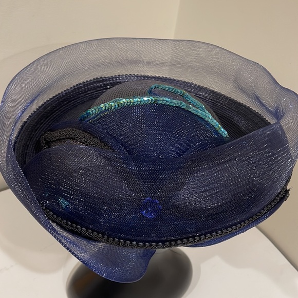 Fancy Church or Formal Affair Hat - Picture 4 of 9